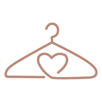 Über 400 Kleider in den Größen 34–60